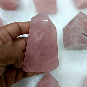 Cuarzo Rosa Natural en Forma Libre, Puntas Pulimentadas, Gema, Cristal, Espécimen, Piedra Decorativa, Piezas de Exhibición, Venta al por Mayor - Product Image 1