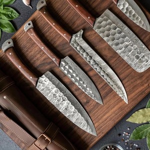 Ensemble de couteaux de chef en acier damas forgé à la main avec manche en bois, 8-9,9 pouces, style japonais - Product Image 2
