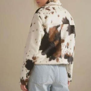 Chaqueta de Cuero de Vaca de Alta Calidad con Pelo, Acabado Natural, Material Suave y Duradero, Prenda Exterior Genuina y Elegante, Ideal para la Moda de Invierno - Product Image 2