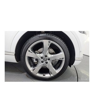 Genesis GV80 2.5T 2024, Gasolina, 2WD, con Caja de Cambios Automática, Asientos de Cuero, Cámara Trasera - 34,617 km - Product Image 5