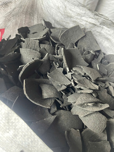 Carbón de Cáscara de Coco Negro de Forma Irregular para Barbacoa, Alto Contenido de Carbono, Bajo en Cenizas, Suministro de Vietnam - Product Image 6
