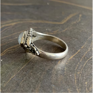 Vintage Handmade Textured Moonstone Sterling Silver Ring <b>Oxidized</b> Band - Cabochon Wholesale Jewelry - Product Image 5