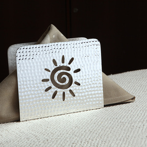 Porte-serviettes en argent plaqué - Product Image 1