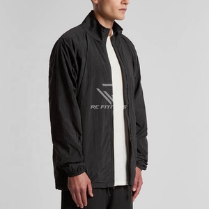 Say goodbye to bulky layers and hello to a lightweight yet incredibly warm jacket that allows for unrestricted movement - Product Image 2