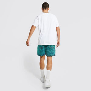 Pantalones Cortos de Mezclilla Bordados OEM de Cintura Alta con Lavado a la Piedra y Efecto Blanqueado para Hombre, de Pierna Recta, Casuales de Verano, de Algodón, con MOQ Bajo - Product Image 2