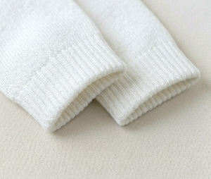 Chaussettes ras du cou pour femmes, blanches, couleur unie, tricotées, respirantes, pour usage quotidien, longueur standard, printemps - Product Image 5