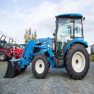 Tractor LS 4x4 con Motor Diésel y Plataforma de Corte Central para Cortar Césped en Venta - Product Image 3