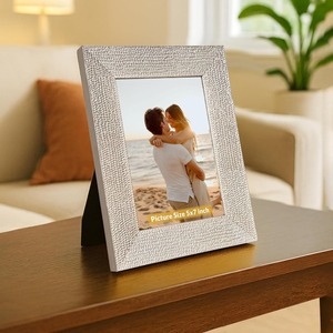 Cadre photo rectangulaire vertical en métal 2x3 pouces, finition argentée, à poser - Product Image 5