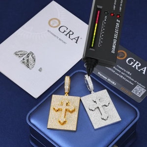 Pendentif croix plaqué or véritable 18 carats avec incrustation de diamants, charme religieux pour bijoux de mode unisexe, cadeau - Product Image 2