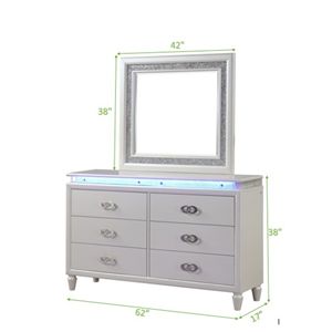 Prodotto per trucco da cassettone bianco latte - Product Image 6