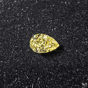 Diamant de laboratoire en forme de poire, jaune intense fantaisie, 1,02 carat, certifié IGI, VS1, pierre précieuse non montée - Product Image 5