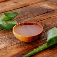 Extrait d'aloe vera liquide pur et naturel de qualité cosmétique, polyvalent, transparent, pour les formulations cosmétiques, applications de matières premières générales