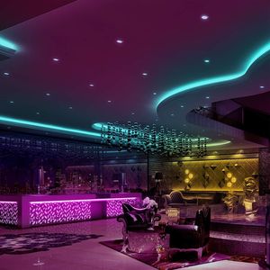 Kit de Luces LED de 32.8 pies con Control Remoto y Fuente de Alimentación, Producto con Cambio de Color - Product Image 5