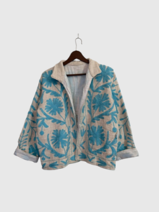 Veste en lin et coton à motif floral brodé à la main, coupe ample, col rabattu, manches chauve-souris, grande taille, vêtements de printemps pour femmes - Product Image 1