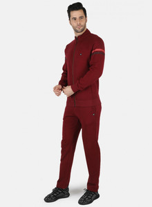 Ensemble de survêtement pour homme en polyester rouge, fermeture éclair intégrale, col montant, décontracté, avec poches latérales, coupe classique, pour l'hiver - Product Image 2