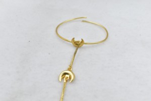 Ensemble bague et bracelet plaqué or Hathphool avec breloque demi-lune, bijoux de main à maillons pour femme, bijoux de mariage - Product Image 2