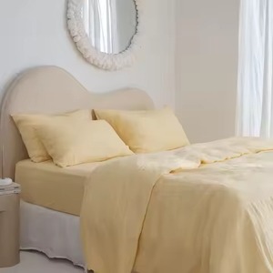 Parure de lit moderne en corail uni 3 pièces avec taies d'oreiller pour la maison - Product Image 2
