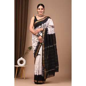 Sari en soie satinée MAHESWARI pour un usage quotidien - Product Image 1
