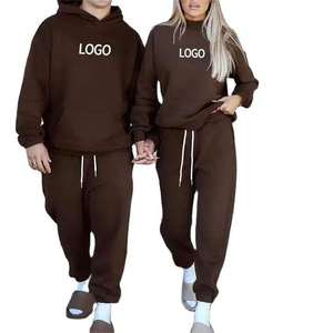 Conjunto Deportivo Unisex con Efecto Desgastado, Sudadera con Capucha Extra Grande y Pantalones Deportivos, Estilo Urbano Personalizado - Product Image 1