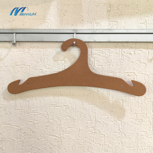 Tablero Producto Colgador Papel Eu Agujero Colgador Zapatilla Cartón Papel imprimible Puerta Publicidad Colgador Papel - Product Image 1