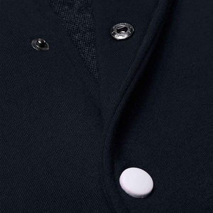 Chaqueta Acolchada Varsity con Capucha, Personalizada al por Mayor, de Algodón y Poliéster Genuinos, Resistente al Viento, Unisex, Invierno, Ecológica - Product Image 4