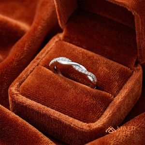 Anillo de Plata de Ley 925 con Moissanita Trenzada, Anillo de Boda con Diamantes, Joyería Fina, Anillo de Eternidad para Mujer - Product Image 3
