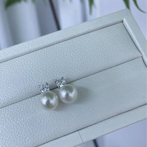 Boucles d'oreilles Mantou en argent sterling S925 avec perle d'eau douce de 8-9 mm, forte brillance, classiques, simples, bijoux pour petite foule, par la princesse Dai - Product Image 1