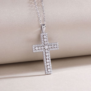 Pendentif Croix Art Déco avec Moissanite Ronde Taillée, en Argent Sterling 925, Bijou Chrétien Religieux, Charme, Cadeau - Product Image 4