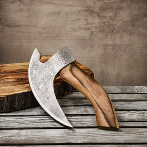 SHORT SIGN Hacha de Pizza Tomahawk Personalizada Hecha a Mano de Acero con Alto Contenido de Carbono, Mango de Madera de Fresno, Funda de Cuero Fino, Cortador de Pizza - Product Image 2