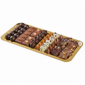 Plateau à chocolats décoratif doré de style moderne, plateau à chocolats en métal artisanal, plateau de service rond pour mariages et événements - Product Image 3