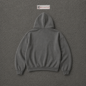 Sudadera con Capucha Gris con Estampado Gráfico y Letras Blancas en Grafiti, Sudadera Oversize Texturizada de Estilo Urbano Moderno e Informal - Product Image 6