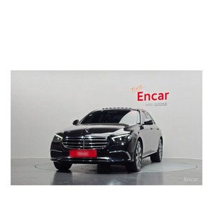 Mercedes-Benz Classe E E350 4MATIC Exclusive Modèle mai 2023 32 889 km Boîte de vitesses automatique Sièges en cuir Caméra arrière Volant à gauche - Product Image 3