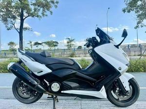 Scooter Maxi Premium à Essence 530cc Refroidi par Eau, Bicylindre Parallèle, Idéal pour les Trajets Urbains – Forte Demande - Product Image 1