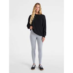 Conjuntos Deportivos de Dos Piezas con Logotipo Personalizado, Top Corto Elástico, Leggings Ajustados OEM, Bra Deportivo para Yoga, Ropa Deportiva para Mujer - Product Image 5