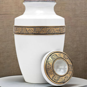 Antique Co Modern Style Metal White Cremation Urn para cenizas humanas Diseño redondo hecho a mano con personalizable para negocios al por mayor - Product Image 1