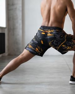 Shorts MMA pour hommes, noir et jaune, imprimé dragon, 100% polyester, séchage rapide, coupe classique, pour entraînement en arts martiaux mixtes - Product Image 3