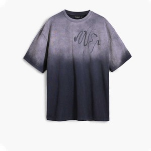 Camiseta de Algodón 100% de Alta Calidad a Precio de Fábrica, con Estampado Personalizado, Corte Holgado, Mangas Cortas y Protección Anti-UV - Product Image 4