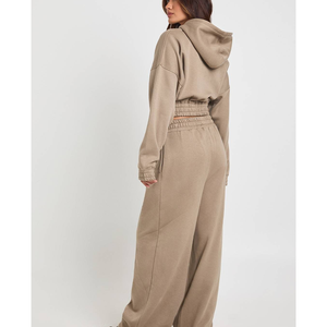 Ensemble 2 pièces de survêtement et de jogging 2026 : Hoodie court ajusté en polyester respirant et léger avec fermeture éclair pour le fitness et les activités sportives - Product Image 3