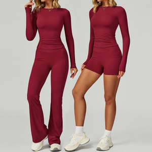 Nuevo conjunto de yoga personalizable para mujer, ropa de gimnasio de 2 piezas a la moda con estampado de logotipo frontal, color sólido, venta al por mayor de Pakistán - Product Image 6