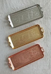 Plateau de service rectangulaire en métal avec motif bohème gravé, vaisselle décorative durable pour les fêtes - Product Image 6