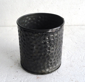 Jardinière en métal de couleur antique faite à la main pour la décoration intérieure du balcon et du jardin - Product Image 4