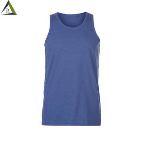 Camiseta sin mangas transpirable, holgada, de talla grande, para gimnasio, en material elástico, tipo tank top de spandex. - Product Image 4