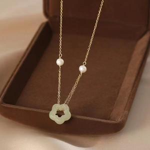 Collar de Perlas de Plata 925 de Estilo Retro de Alta Calidad, Collar de Jade Natural de Hotan con Pequeñas Flores de Ciruelo, Collares de Cuentas de Moda - Product Image 2