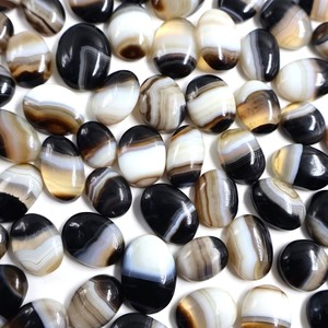 Cabochons en Agate Noire de Haute Qualité pour la Fabrication de Bijoux, Certifiés par un Certificat Tierce Partie, Origine Rajasthan, Effet de Couleur Changeant, Formes Variées - Product Image 5