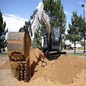 Excavadora Bobcat E145 de Grado Industrial con Gran Fuerza de Excavación, Control Preciso y Uso Eficiente de Combustible en Obras - Product Image 5