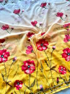 Sari de organza con bordados a mano por todas partes y blusa de seda para ocasiones festivas - Product Image 4