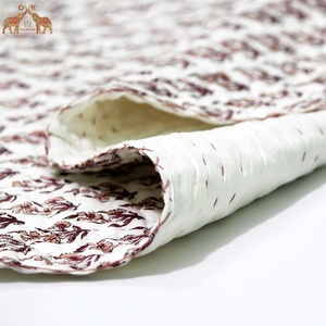 Nueva colección de manta de bebé kantha, bloque de mano de algodón, edredón de bebé con estampado floral personalizado, edredón suave de algodón hecho a mano - Product Image 2