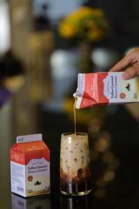 Crema No Láctea para Bebidas de Calidad Profesional, Fabricante OEM/ODM, Crema de Caramelo HALAL para Postres, Crema para Café y Té con Leche, 500G - Product Image 4