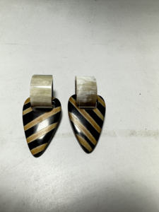 Boucles d'oreilles en corne naturelle pour femmes, bijoux sculptés en œil de buffle, taille personnalisée, agate d'Inde - Product Image 3