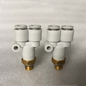 Conector SMC, Conector Métrico, Codo Universal de un Toque, Tubo de 4 mm de Diámetro Exterior, Rosca Macho R1/8, KQ2U04-01AS - Product Image 2